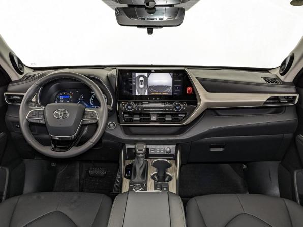 Toyota Highlander IV (XU70) с пробегом 2025 года, цена 6 000 000 рублей, 700 км, внедорожник, Автокод Объявления