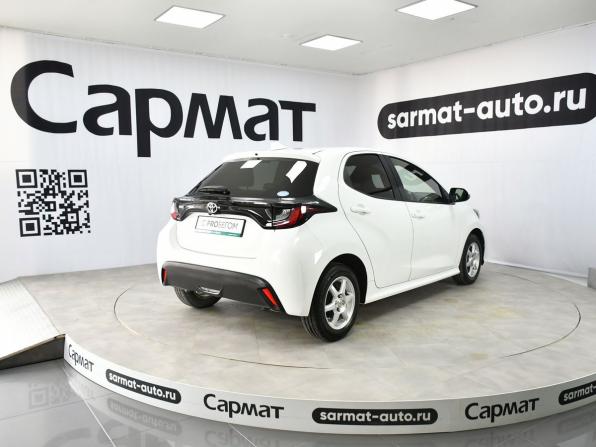Toyota Yaris IV с пробегом 2020 года, цена 1 170 000 рублей, 115009 км, хэтчбек, Автокод Объявления
