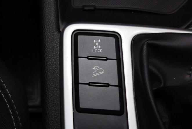 Kia Sportage IV с пробегом 2017 года, цена 1 850 000 рублей, 107478 км, внедорожник, Автокод Объявления