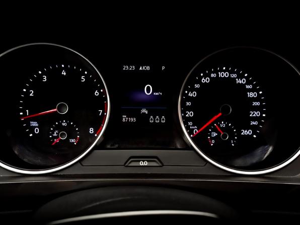 Volkswagen Tiguan II Рестайлинг с пробегом 2021 года, цена 2 950 000 рублей, 87181 км, внедорожник, Автокод Объявления