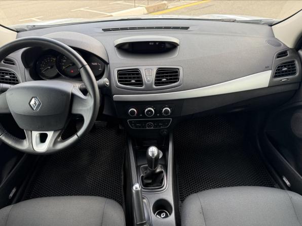 Renault Fluence I с пробегом 2012 года, цена 720 000 рублей, 75000 км, седан, Автокод Объявления