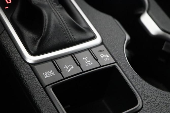 Kia Sportage IV с пробегом 2018 года, цена 2 139 990 рублей, 93786 км, внедорожник, Автокод Объявления