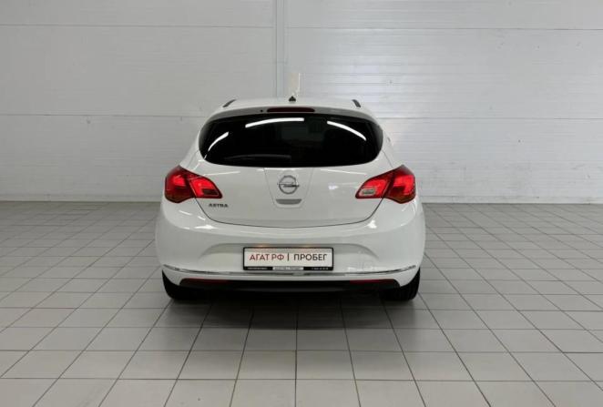 Opel Astra H Рестайлинг с пробегом 2013 года, цена 880 000 рублей, 125828 км, хэтчбек, Автокод Объявления