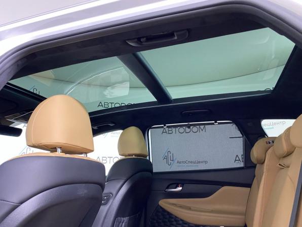 Hyundai Santa Fe IV Рестайлинг с пробегом 2021 года, цена 4 260 000 рублей, 48047 км, внедорожник, Автокод Объявления