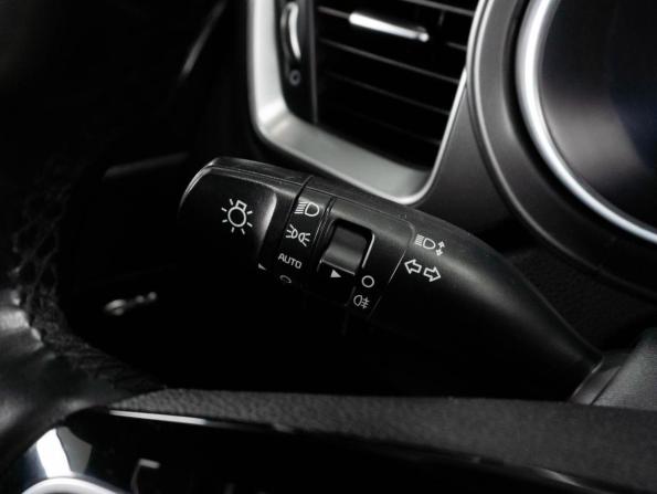 Kia Ceed III с пробегом 2019 года, цена 1 499 000 рублей, 139711 км, хэтчбек, Автокод Объявления