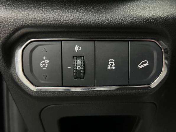 Haval Jolion I с пробегом 2021 года, цена 1 520 000 рублей, 127000 км, внедорожник, Автокод Объявления