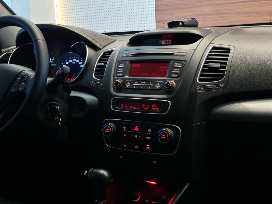 Kia Sorento II Рестайлинг Челябинск  - изображение 11