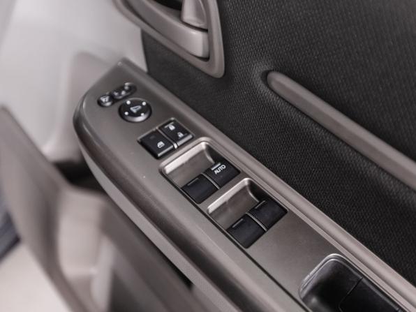 Honda Stepwgn V с пробегом 2016 года, цена 1 820 000 рублей, 145901 км, минивэн, Автокод Объявления