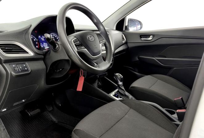 Hyundai Solaris II Рестайлинг с пробегом 2022 года, цена 1 620 000 рублей, 96320 км, седан, Автокод Объявления