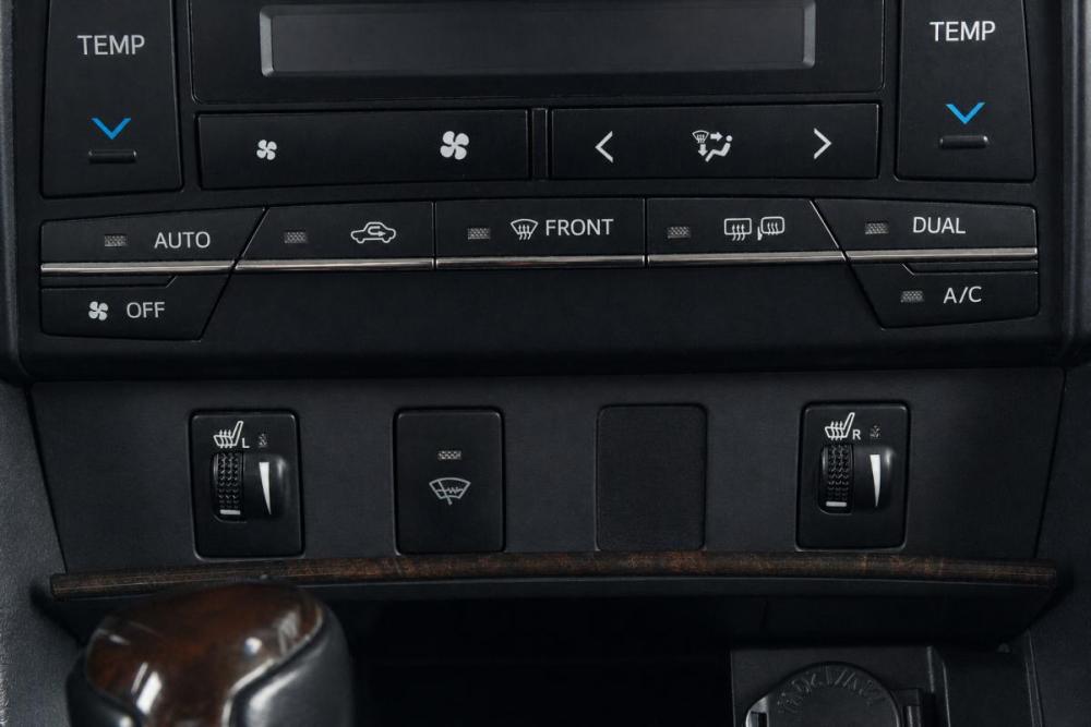 Toyota Camry VII (XV50) Рестайлинг Челябинск  - изображение 15