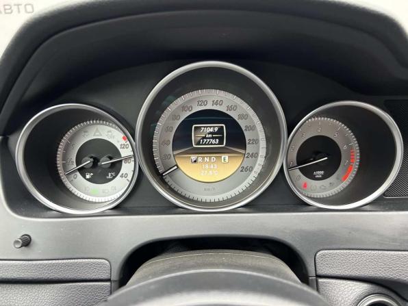 Mercedes-Benz C-Класс III (W204) Рестайлинг с пробегом 2011 года, цена 1 397 000 рублей, 177760 км, седан, Автокод Объявления