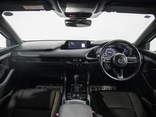 Mazda 3 IV (BP) с пробегом 2021 года, цена 1 658 500 рублей, 86837 км, хэтчбек, Автокод Объявления