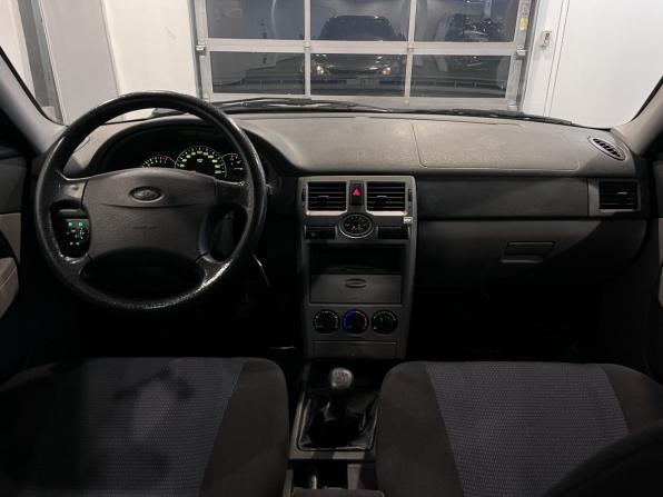 Lada (ВАЗ) Priora I с пробегом 2010 года, цена 199 000 рублей, 115000 км, седан, Автокод Объявления