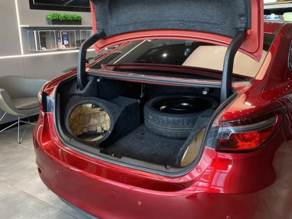 Mazda 6 III (GJ) Рестайлинг 2 с пробегом 2019 года, цена 2 065 000 рублей, 91449 км, седан, Автокод Объявления