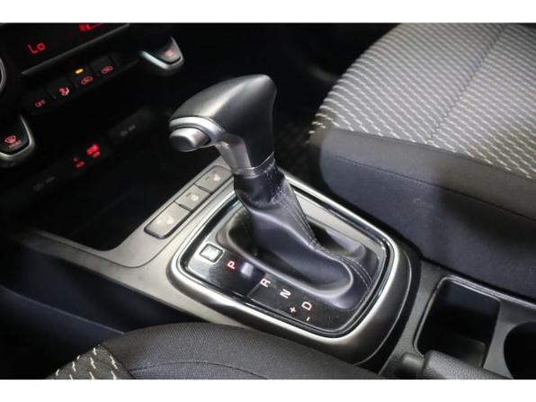 Kia Rio IV с пробегом 2017 года, цена 1 421 000 рублей, 80330 км, седан, Автокод Объявления