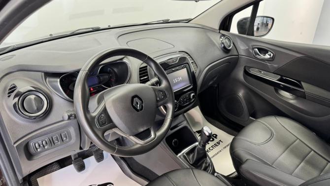 Renault Kaptur I с пробегом 2018 года, цена 1 560 000 рублей, 137000 км, внедорожник, Автокод Объявления