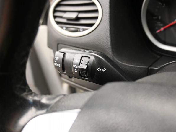 Ford Focus II Рестайлинг с пробегом 2010 года, цена 599 000 рублей, 211000 км, седан, Автокод Объявления