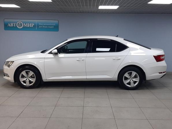 Skoda Superb III с пробегом 2019 года, цена 2 000 000 рублей, 85283 км, лифтбек, Автокод Объявления