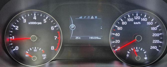 Kia Sportage IV с пробегом 2016 года, цена 1 561 000 рублей, 200000 км, внедорожник, Автокод Объявления