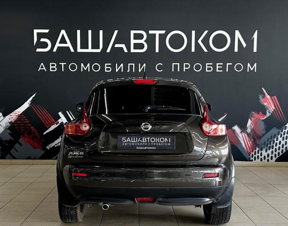 Nissan Juke I с пробегом 2013 года, цена 970 000 рублей, 118811 км, внедорожник, Автокод Объявления