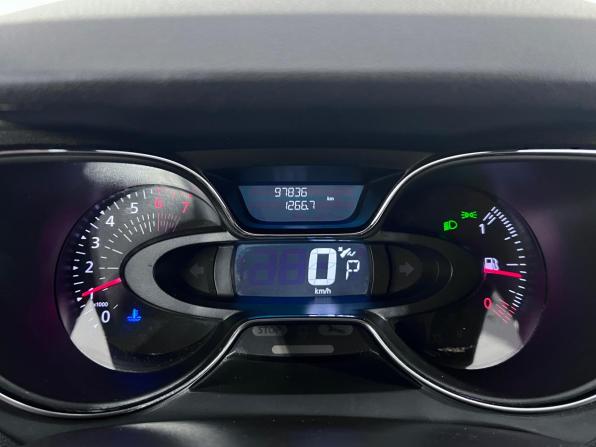 Renault Kaptur I с пробегом 2018 года, цена 1 354 000 рублей, 97513 км, внедорожник, Автокод Объявления