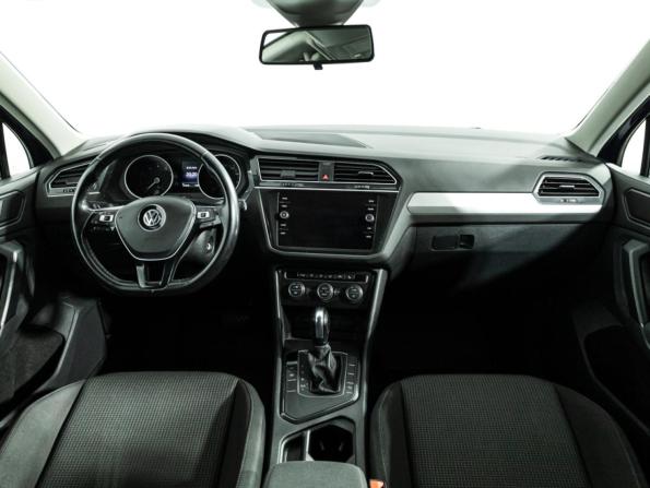 Volkswagen Tiguan II с пробегом 2019 года, цена 2 049 700 рублей, 120000 км, внедорожник, Автокод Объявления