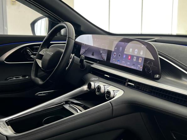 Exeed TXL I Рестайлинг 2 с пробегом 2024 года, цена 2 990 000 рублей, 7777 км, внедорожник, Автокод Объявления