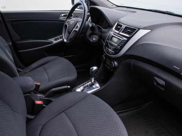 Hyundai Solaris I с пробегом 2011 года, цена 638 000 рублей, 193027 км, хэтчбек, Автокод Объявления