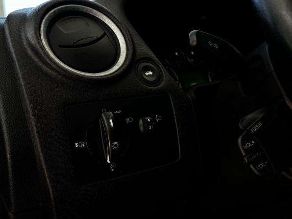 Ford Fusion I Рестайлинг с пробегом 2007 года, цена 369 000 рублей, 258549 км, хэтчбек, Автокод Объявления