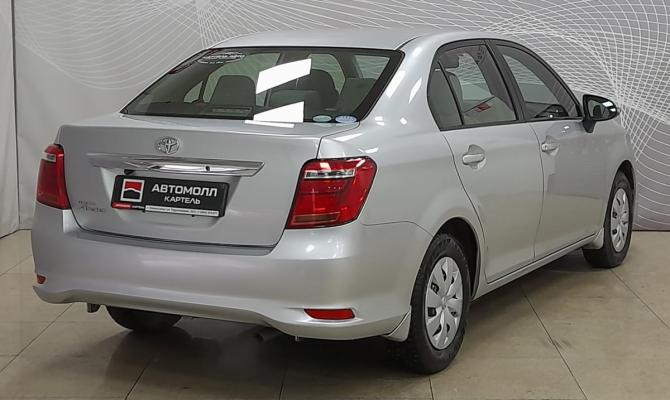 Toyota Corolla XI (E160 E170 E180) Рестайлинг 1 с пробегом 2015 года, цена 1 089 000 рублей, 86000 км, седан, Автокод Объявления