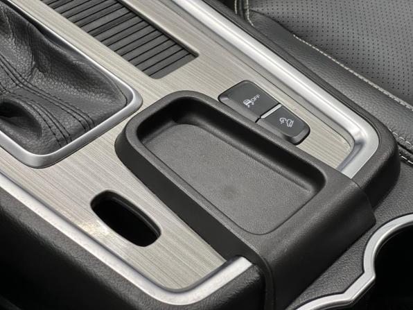 Geely Emgrand X7 I Рестайлинг 2 с пробегом 2021 года, цена 1 250 000 рублей, 118000 км, внедорожник, Автокод Объявления