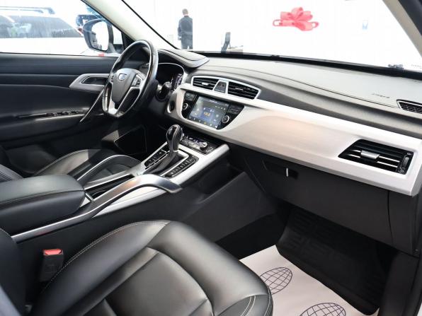 Geely Atlas I с пробегом 2018 года, цена 1 325 000 рублей, 147336 км, внедорожник, Автокод Объявления