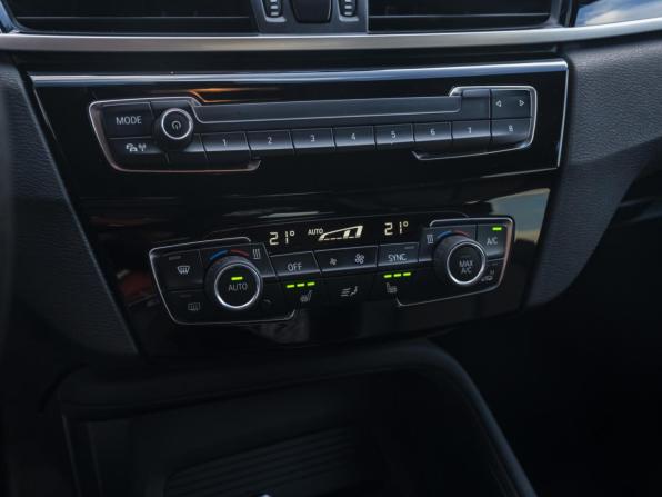 BMW X1 II (F48) Рестайлинг с пробегом 2019 года, цена 2 930 000 рублей, 80965 км, внедорожник, Автокод Объявления