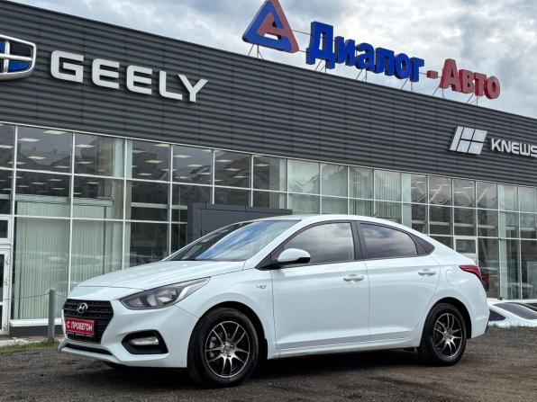 Hyundai Solaris II с пробегом 2019 года, цена 978 000 рублей, 284000 км, седан, Автокод Объявления
