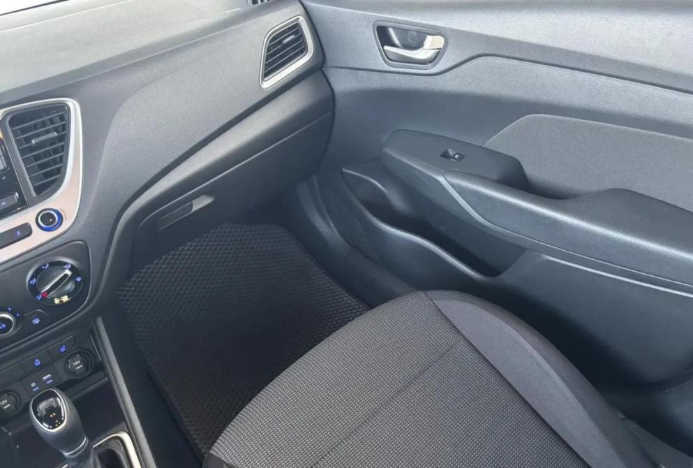 Hyundai Solaris II Киров  - изображение 13