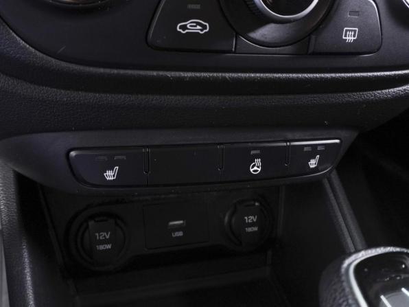 Hyundai Solaris II Рестайлинг с пробегом 2021 года, цена 1 270 000 рублей, 107465 км, седан, Автокод Объявления