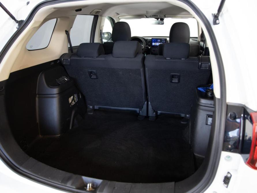 Mitsubishi Outlander III Рестайлинг 3 Санкт-Петербург  - изображение 21