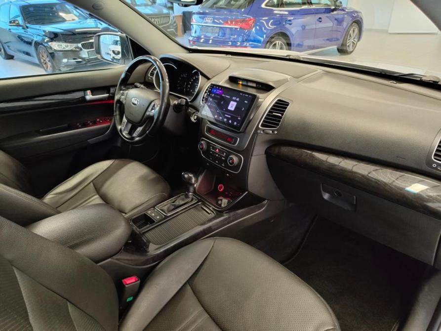 Kia Sorento II Рестайлинг Санкт-Петербург  - изображение 8