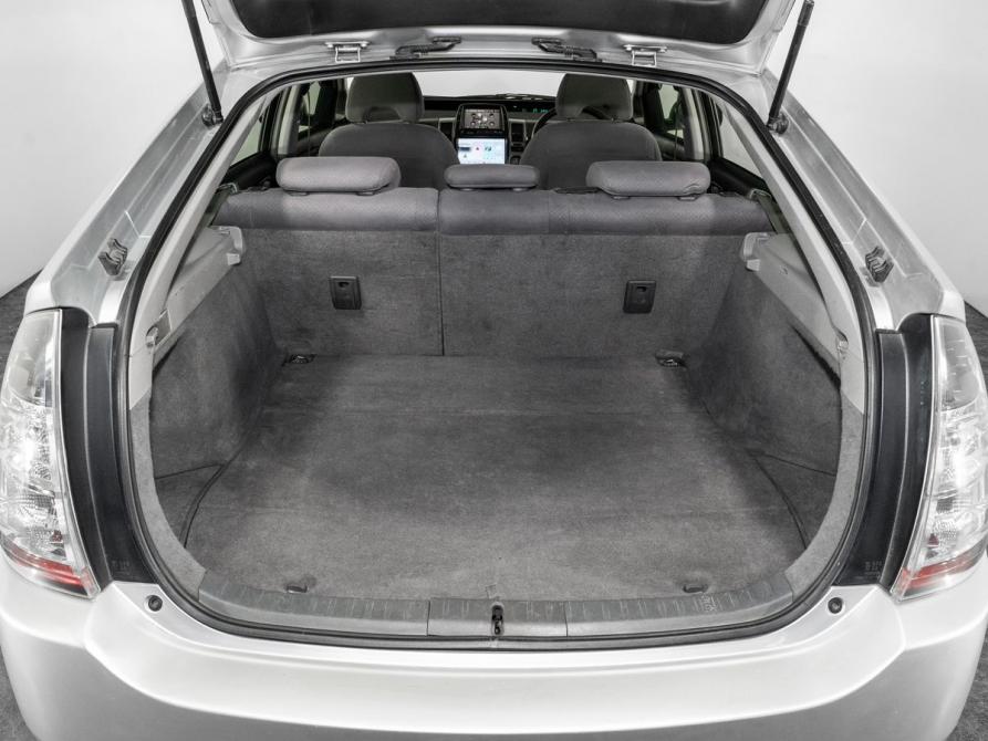 Toyota Prius II Рестайлинг (XW20) Иркутск  - изображение 19