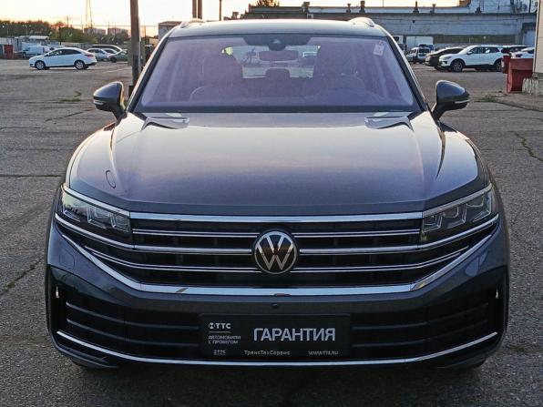 Volkswagen Touareg III Рестайлинг с пробегом 2025 года, цена 13 550 000 рублей, 21 км, внедорожник, Автокод Объявления