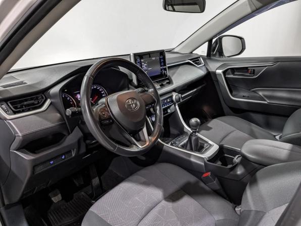 Toyota RAV4 V (XA50) с пробегом 2020 года, цена 2 795 000 рублей, 56473 км, внедорожник, Автокод Объявления