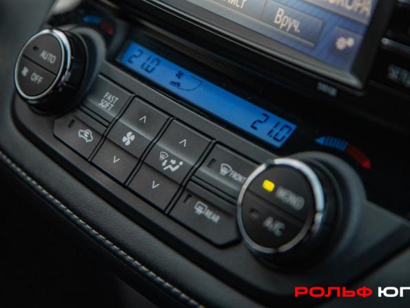 Toyota RAV4 IV (XA40) Рестайлинг с пробегом 2017 года, цена 2 548 000 рублей, 159179 км, внедорожник, Автокод Объявления
