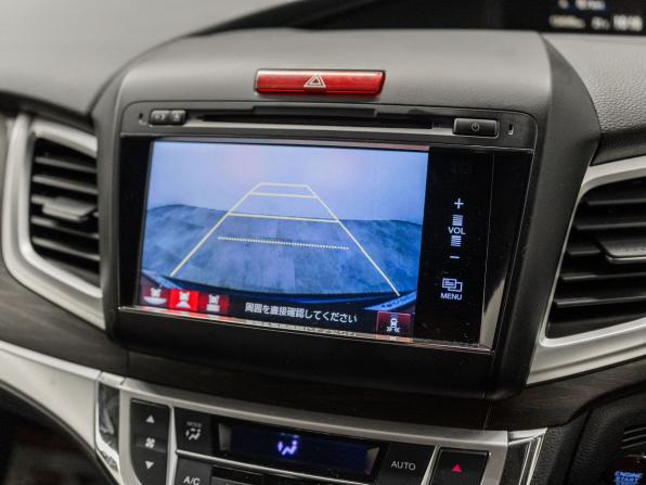 Honda Jade I с пробегом 2015 года, цена 1 397 000 рублей, 134485 км, компактвэн, Автокод Объявления