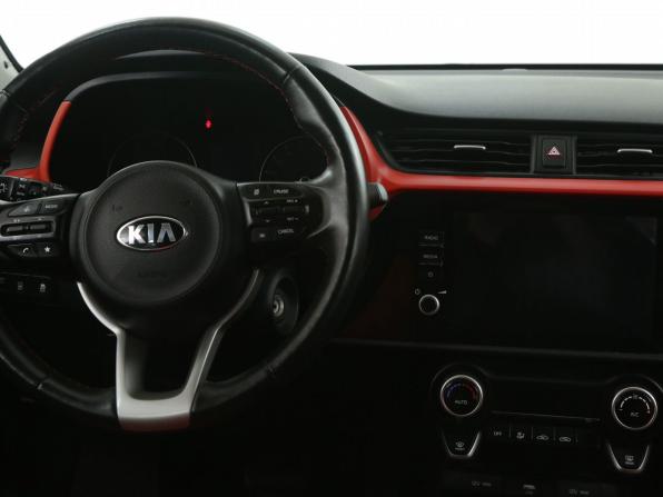 Kia Rio IV Рестайлинг с пробегом 2021 года, цена 1 724 000 рублей, 43000 км, хэтчбек, Автокод Объявления