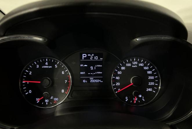 Kia Cerato III Рестайлинг (Classic) с пробегом 2017 года, цена 1 260 000 рублей, 200504 км, седан, Автокод Объявления