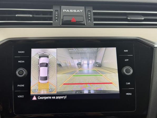 Volkswagen Passat B8 Рестайлинг с пробегом 2021 года, цена 2 600 000 рублей, 122934 км, седан, Автокод Объявления