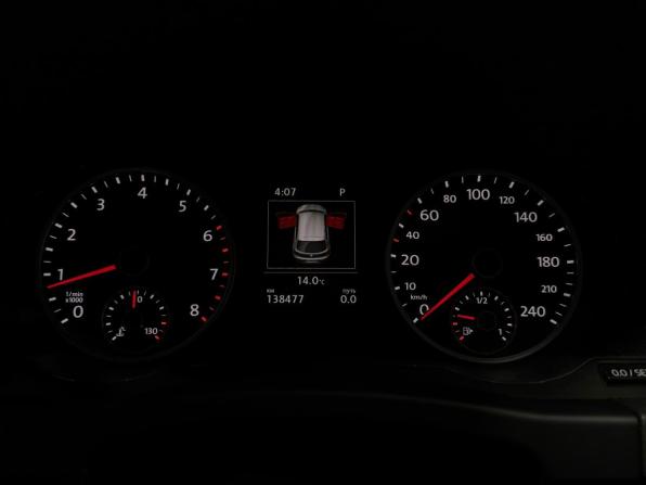 Volkswagen Tiguan I Рестайлинг с пробегом 2015 года, цена 1 949 000 рублей, 138477 км, внедорожник, Автокод Объявления