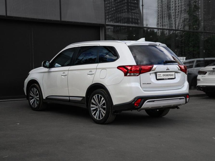 Mitsubishi Outlander III Рестайлинг 3 Москва  - изображение 4