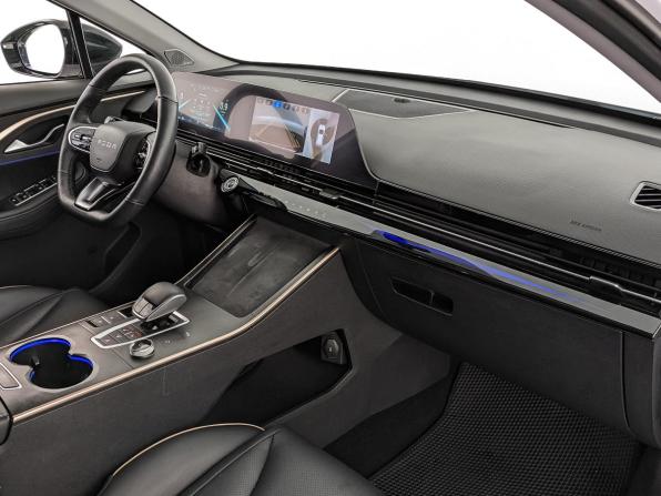 Omoda C5 I с пробегом 2023 года, цена 1 520 000 рублей, 65627 км, внедорожник, Автокод Объявления