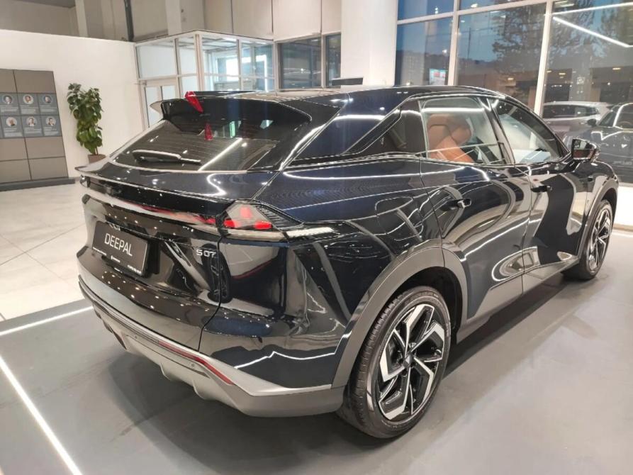 Changan Deepal S07 I Москва  - изображение 5